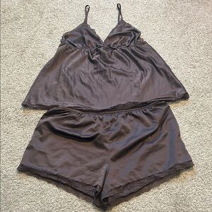 Flora Elegant Deep Purple Satin Sleepwear Set Women Size Medium Shorts Top Lace